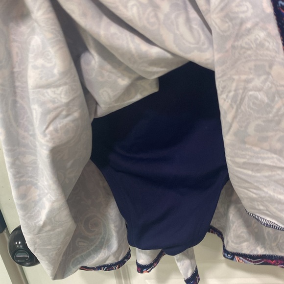 NWT Lands' End Women Tummy Control Surplice Wrap Swimdress 24W DDD - Picture 4 of 8